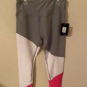 Fashion Nova Color block workout leggings!